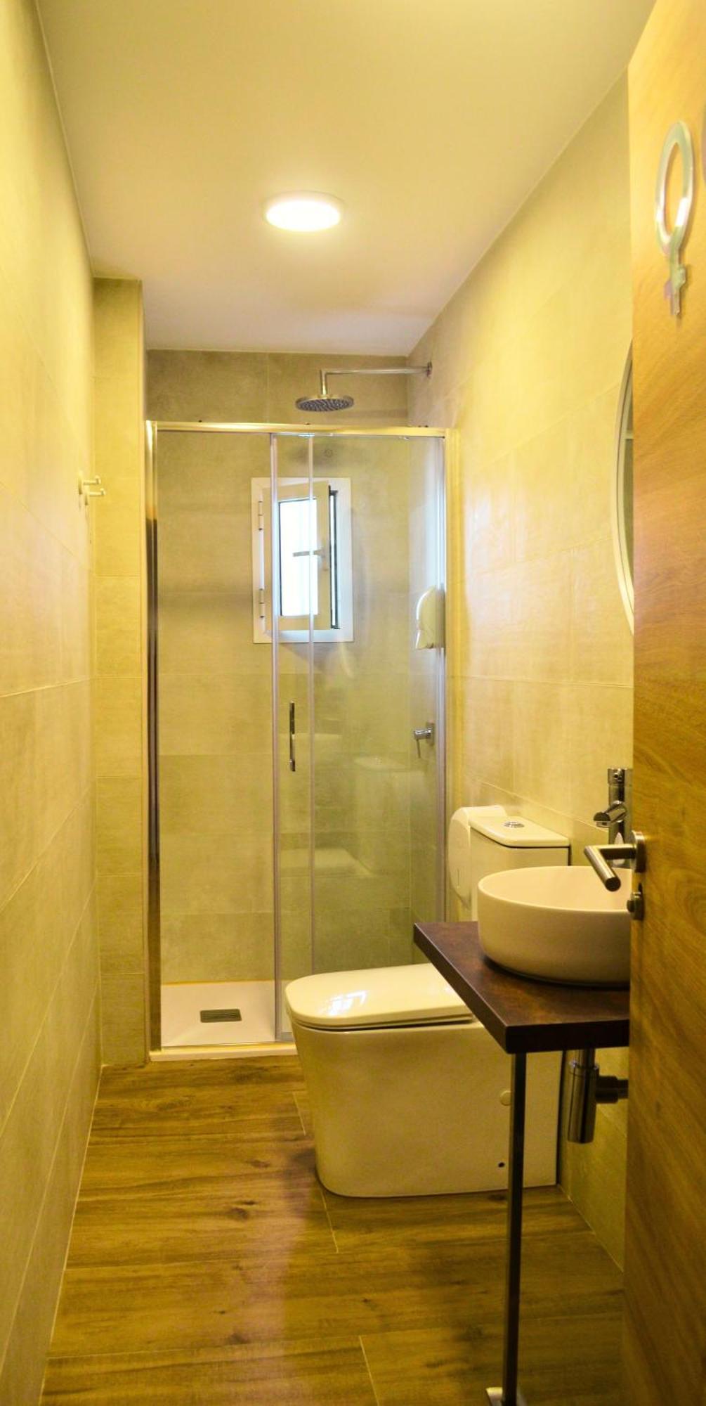 La Bartola Guesthouse อิบิซาทาวน์ ภายนอก รูปภาพ